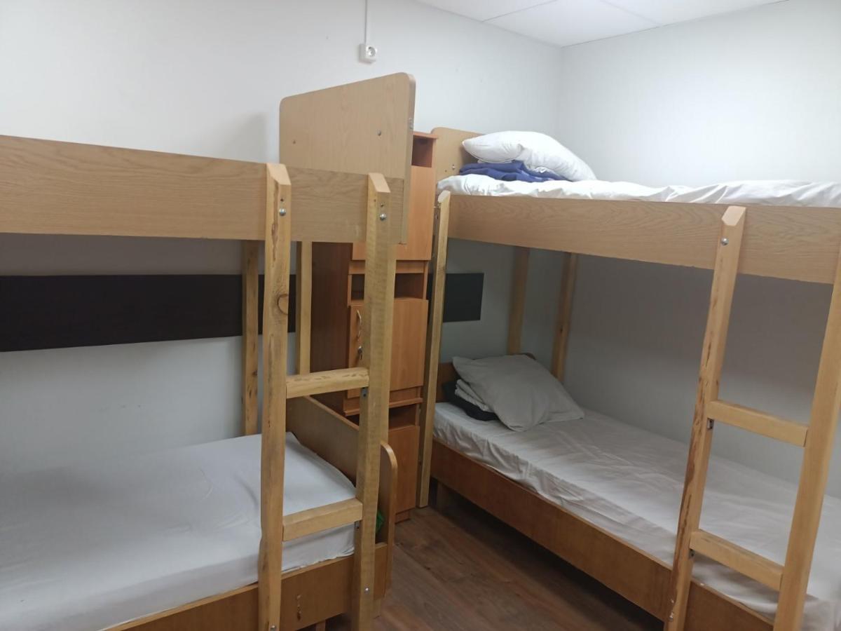Hostel Krone Gok Zatishok Киев Екстериор снимка
