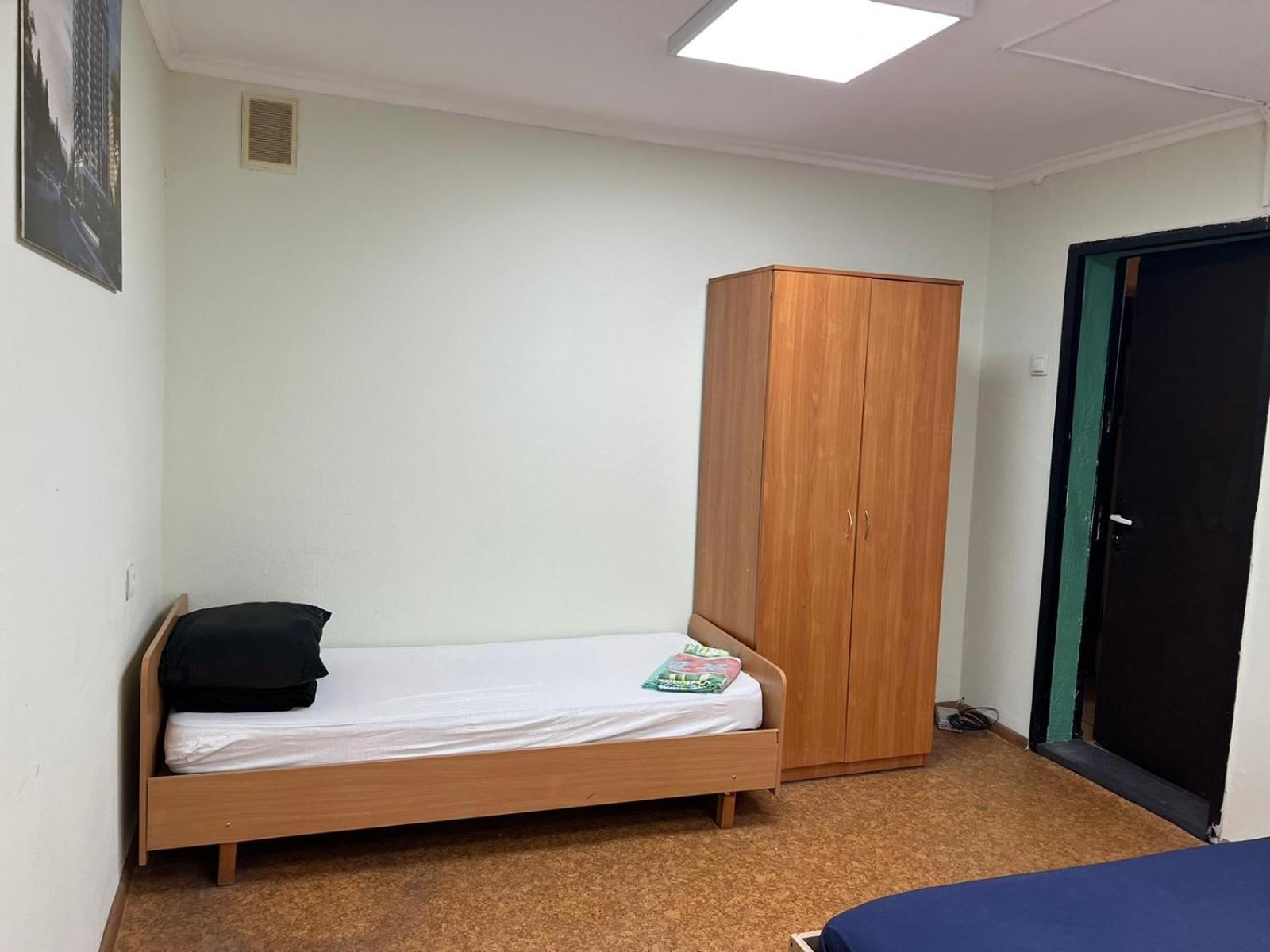 Hostel Krone Gok Zatishok Киев Екстериор снимка