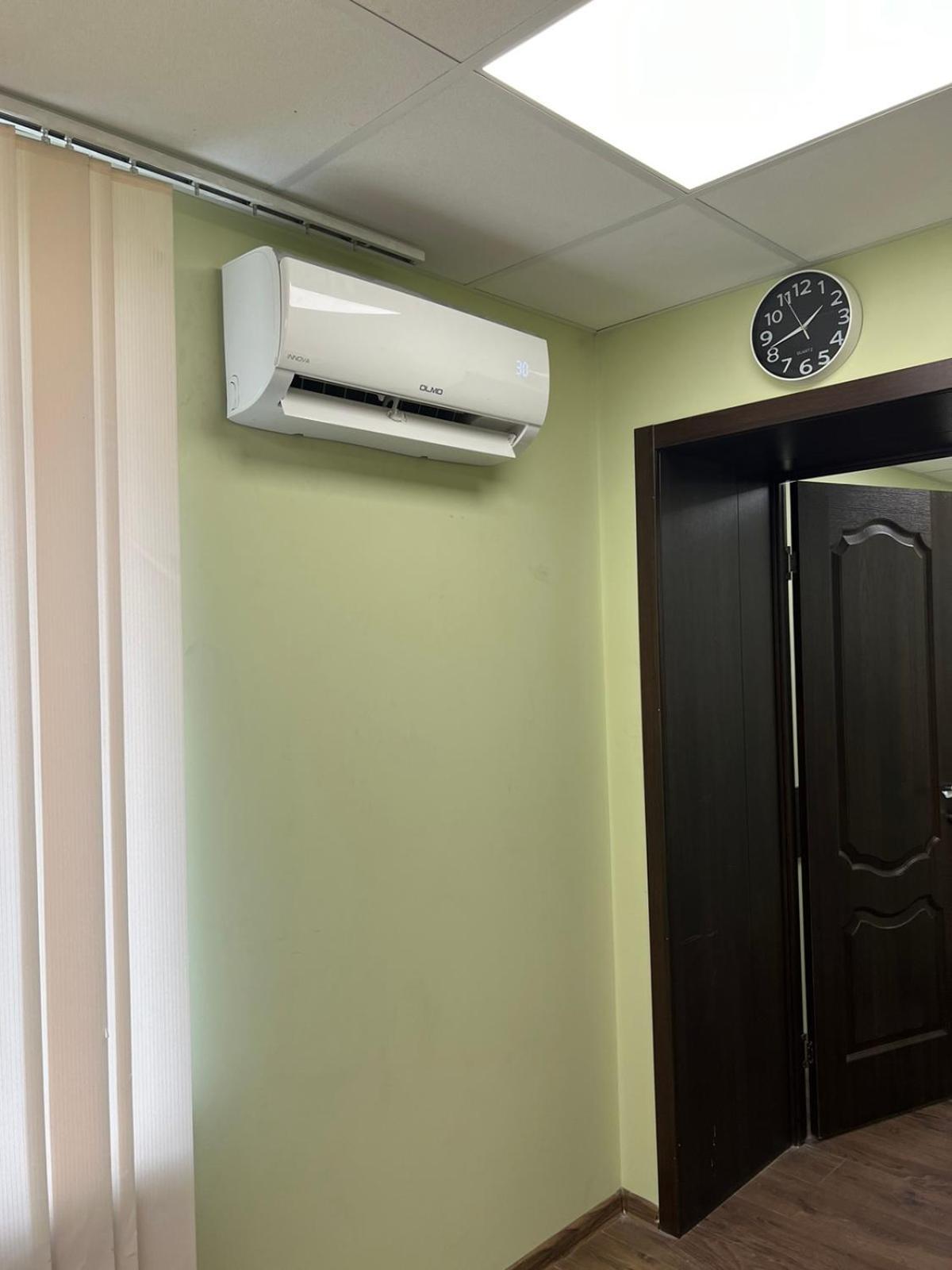 Hostel Krone Gok Zatishok Киев Екстериор снимка