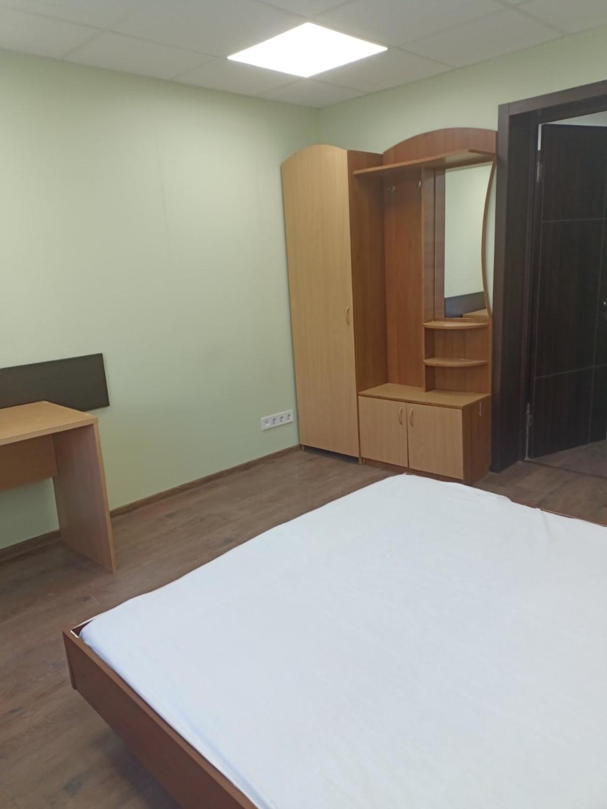 Hostel Krone Gok Zatishok Киев Екстериор снимка